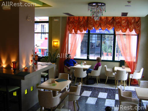 Delphi Art Hotel 21